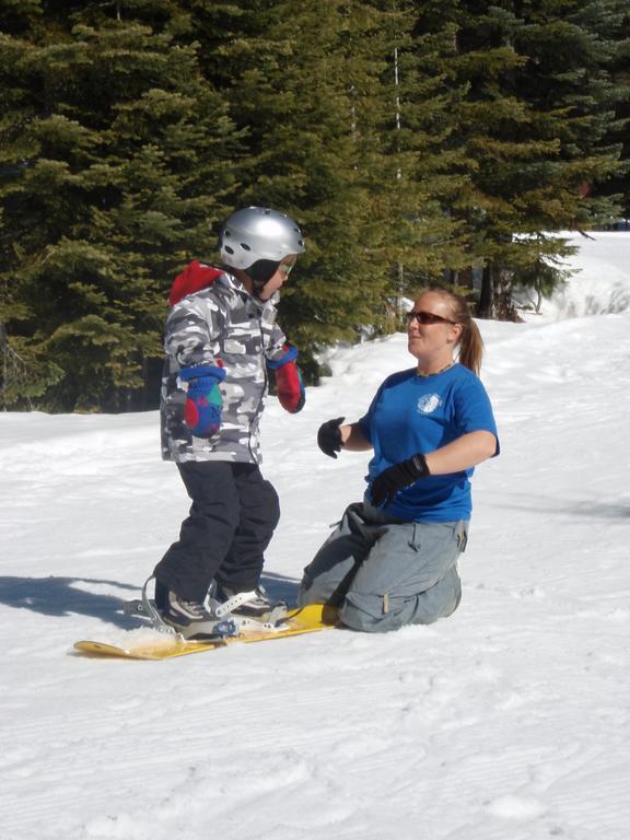 Montecito Sequoia Lodge Wilsonia Bagian luar foto