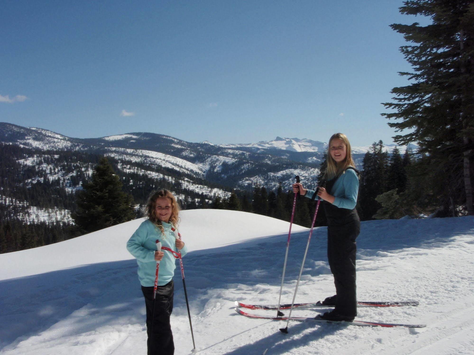 Montecito Sequoia Lodge Wilsonia Bagian luar foto